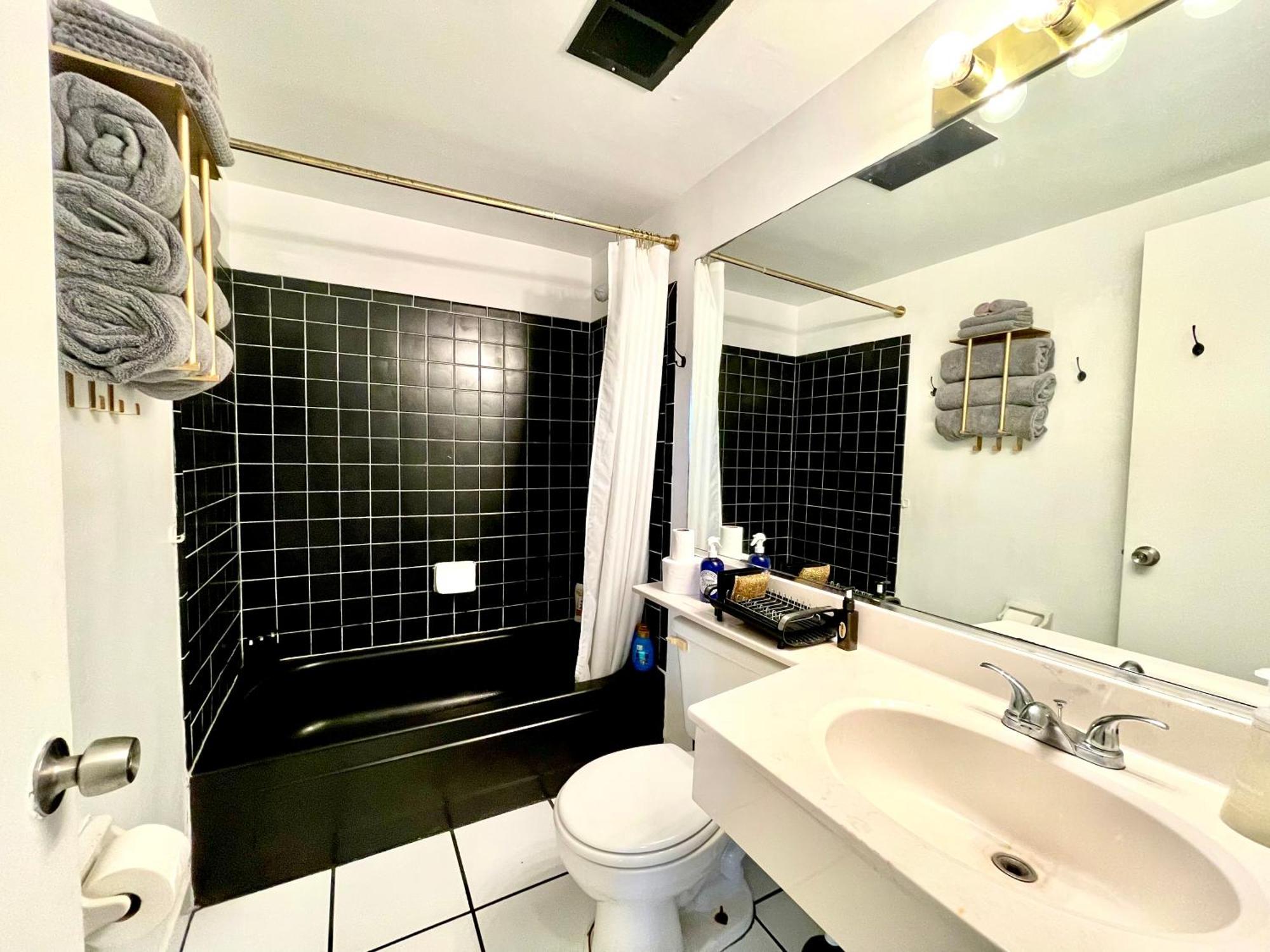Sunset Studio Daytona Beachfront מראה חיצוני תמונה
